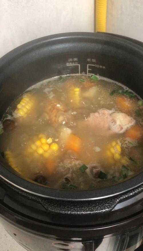 高压锅煮玉米怎么煮多长时间熟?高压锅煮玉米要煮多久才熟透