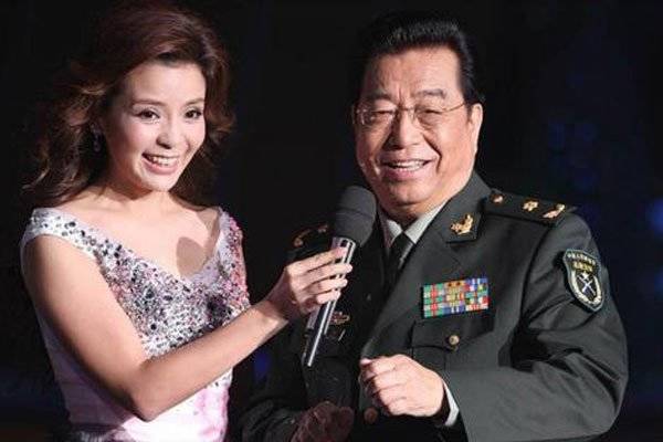 李双江年薪多少 李天一豪车豪宅一大堆能够支撑的起