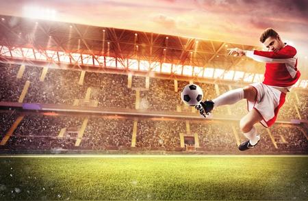 C罗退役了吗？再踢一两年或许就结束世界杯最后一舞