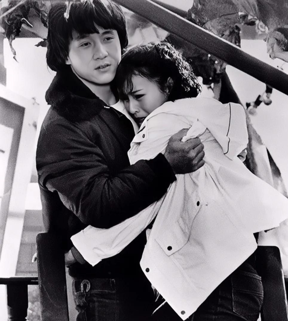 李赛凤:豪门丈夫诬陷她出轨干儿子,而她至今单身无人敢要