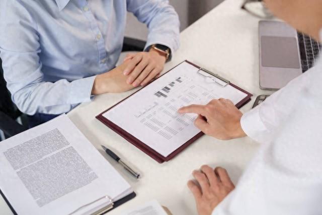 办离婚需要什么手续和证件？第一次离婚需要什么证件？