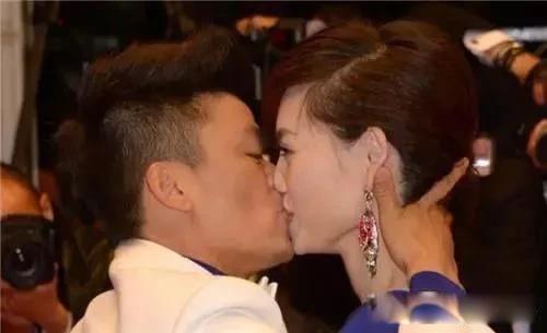 螃蟹女是什么意思 只有虾男能容忍螃蟹女