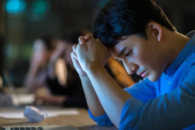 不是所有人都有条件选择暂缓就业