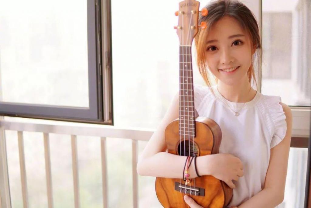 炸裂网红们,别再演戏丢人了