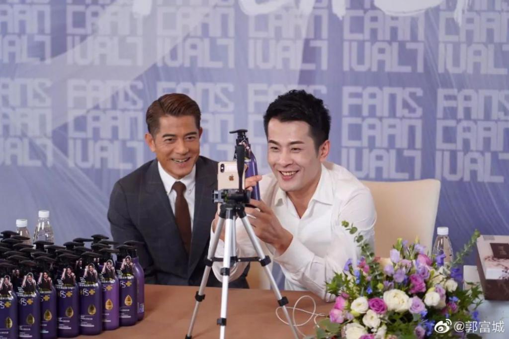 炸裂网红们,别再演戏丢人了