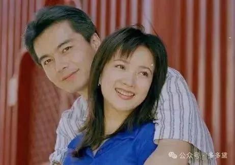 他和蔡国庆是同学,婚后带小三回家,他却说:我这是负责!