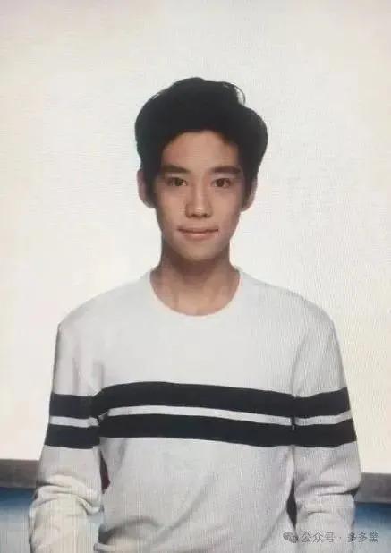 他和蔡国庆是同学,婚后带小三回家,他却说:我这是负责!