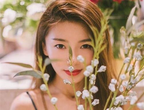 郑恺的两段情史:为何相恋三年的程晓玥输给了不到一年的苗苗