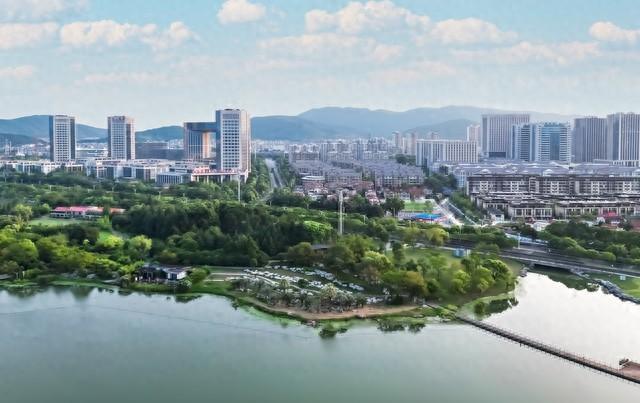 无锡是哪个省 ,是个什么样的城市?