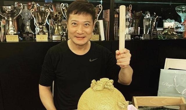 钱小豪和钱嘉乐什么关系(钱小豪钱嘉乐近况大不相同)