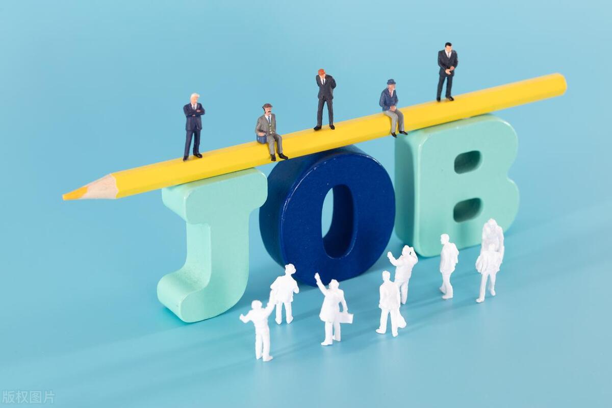 改制下岗后,企业没给办下岗证,职工也没缴纳社保,如何补缴?