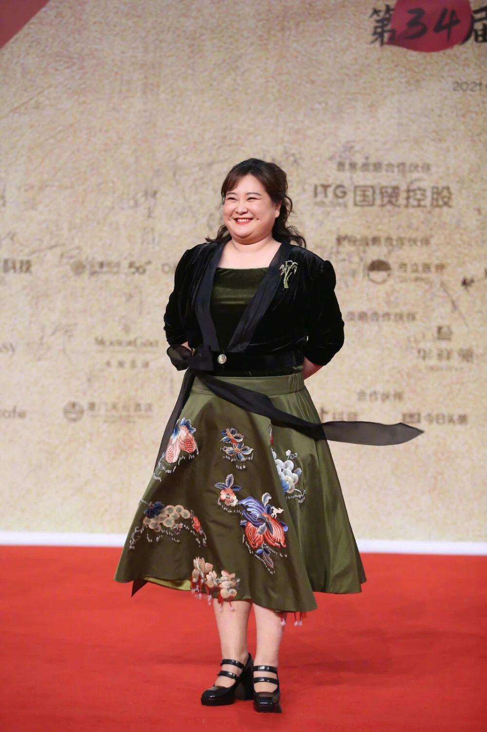 减肥100斤!她对自己也太狠了……