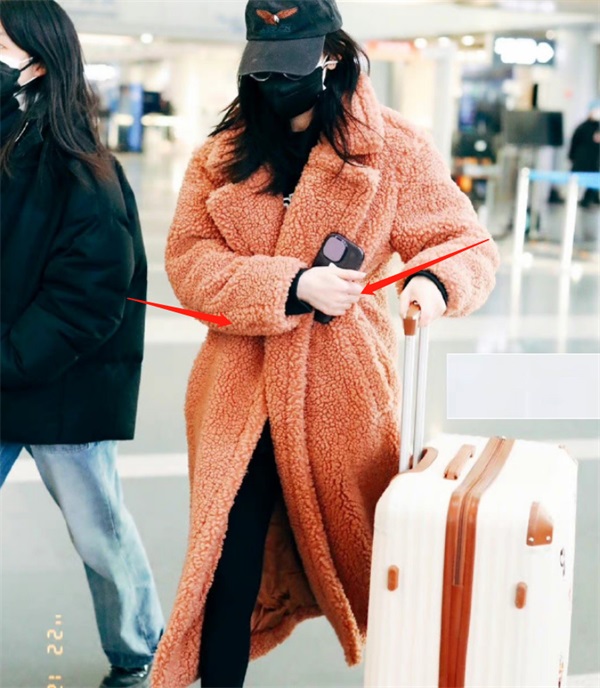 迪丽热巴怀孕事件是真的吗(迪丽热巴怀宝宝了吗?)