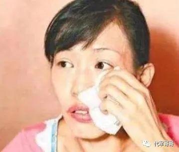 一代女神李丽珍:经历多段混乱情史,如今56岁却还是单身