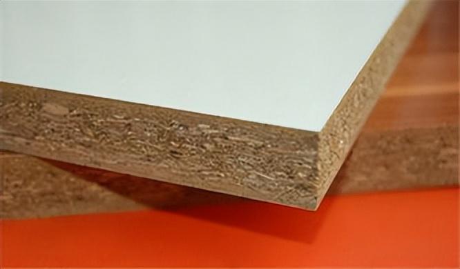 做衣柜用什么板材好?生态板还是颗粒板?要实用也要环保怎么选