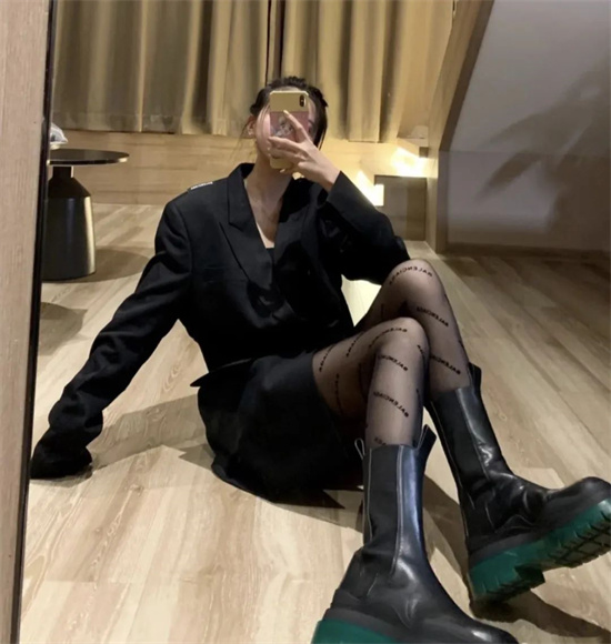 巴黎世家是什么梗?解释巴黎世家