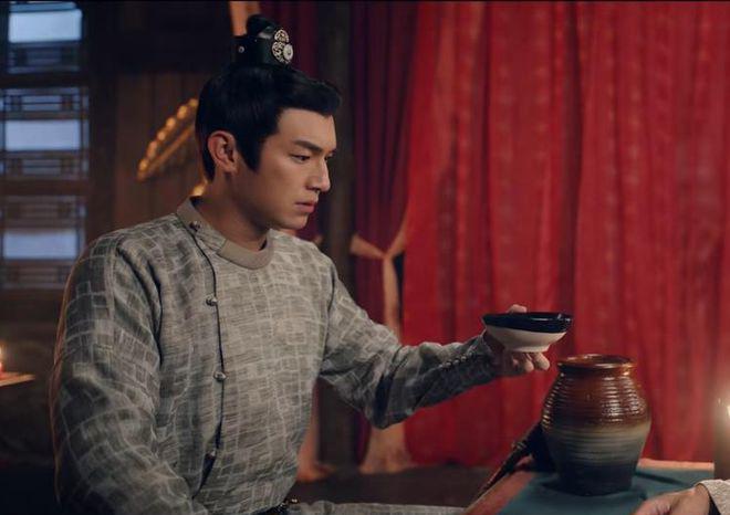 上线就夺飙升榜第一!《唐诡2》一出手,该有多少国产剧脸红?