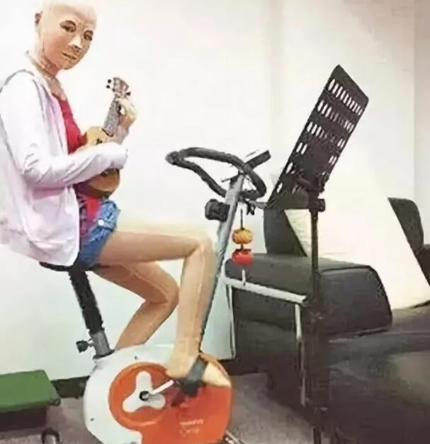 selina张承中演唱会求婚?张承中娶毁容的Selina