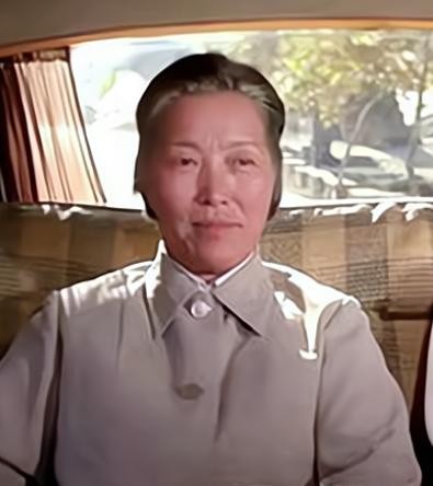 41年前的经典电影《庐山恋》7位演员大盘点,其中3人辞世