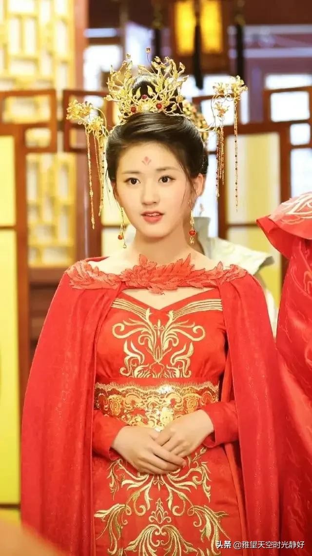 盘点影视剧中绝美的古装嫁衣 凤冠霞帔春风面,十里红妆不负卿
