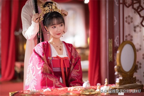 盘点影视剧中绝美的古装嫁衣 凤冠霞帔春风面,十里红妆不负卿