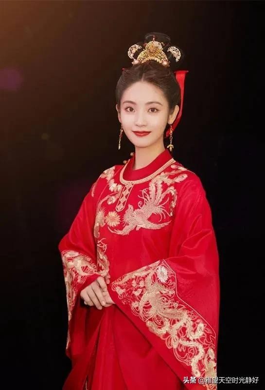 盘点影视剧中绝美的古装嫁衣 凤冠霞帔春风面,十里红妆不负卿