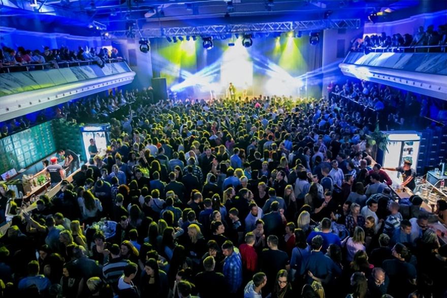 德布勒森大学——匈牙利现存历史最悠久的高等教育机构