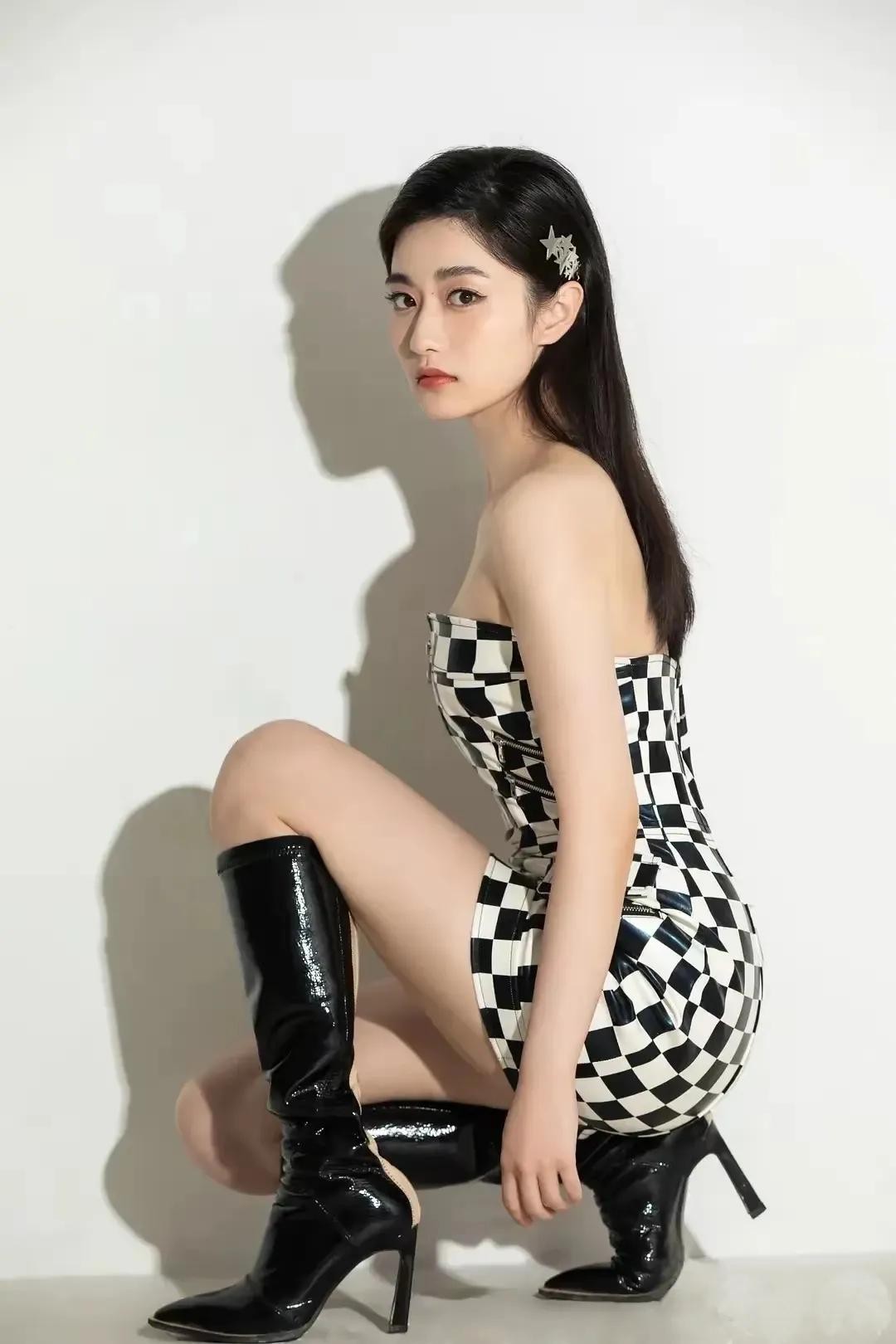 孙雪宁:从“包子妹”到影视歌三栖红星的华丽蜕变