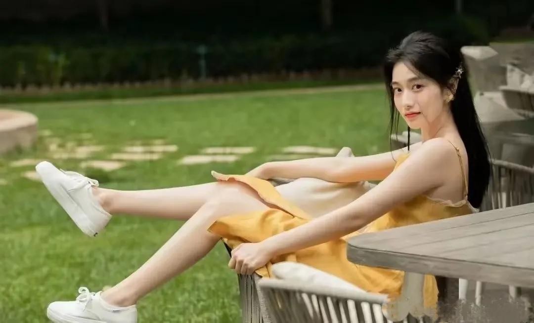 孙雪宁:从“包子妹”到影视歌三栖红星的华丽蜕变