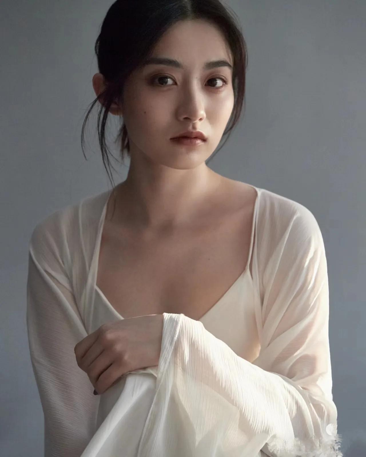 孙雪宁:从“包子妹”到影视歌三栖红星的华丽蜕变