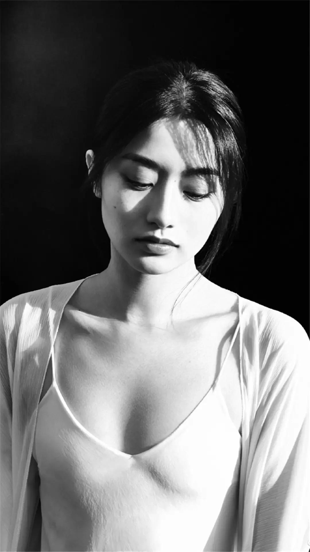 孙雪宁:从“包子妹”到影视歌三栖红星的华丽蜕变