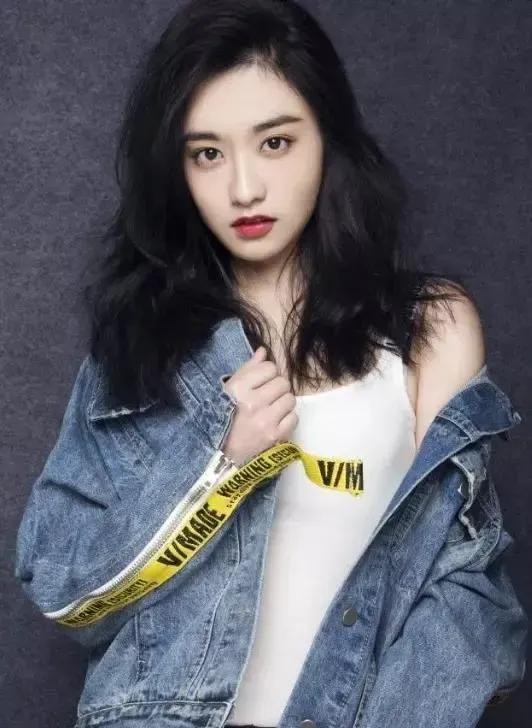 孙雪宁:从“包子妹”到影视歌三栖红星的华丽蜕变