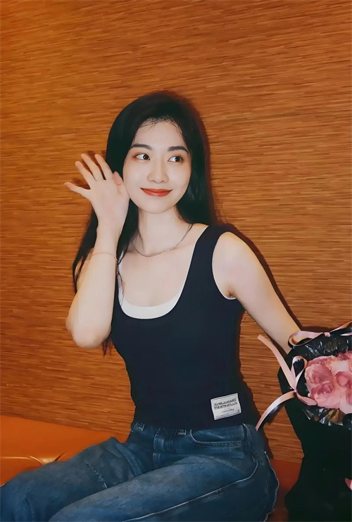 孙雪宁:从“包子妹”到影视歌三栖红星的华丽蜕变