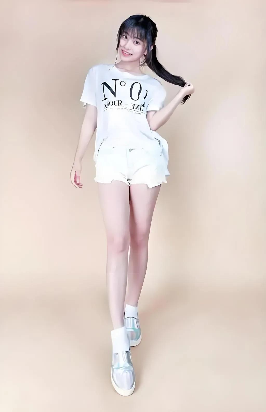 孙雪宁:从“包子妹”到影视歌三栖红星的华丽蜕变