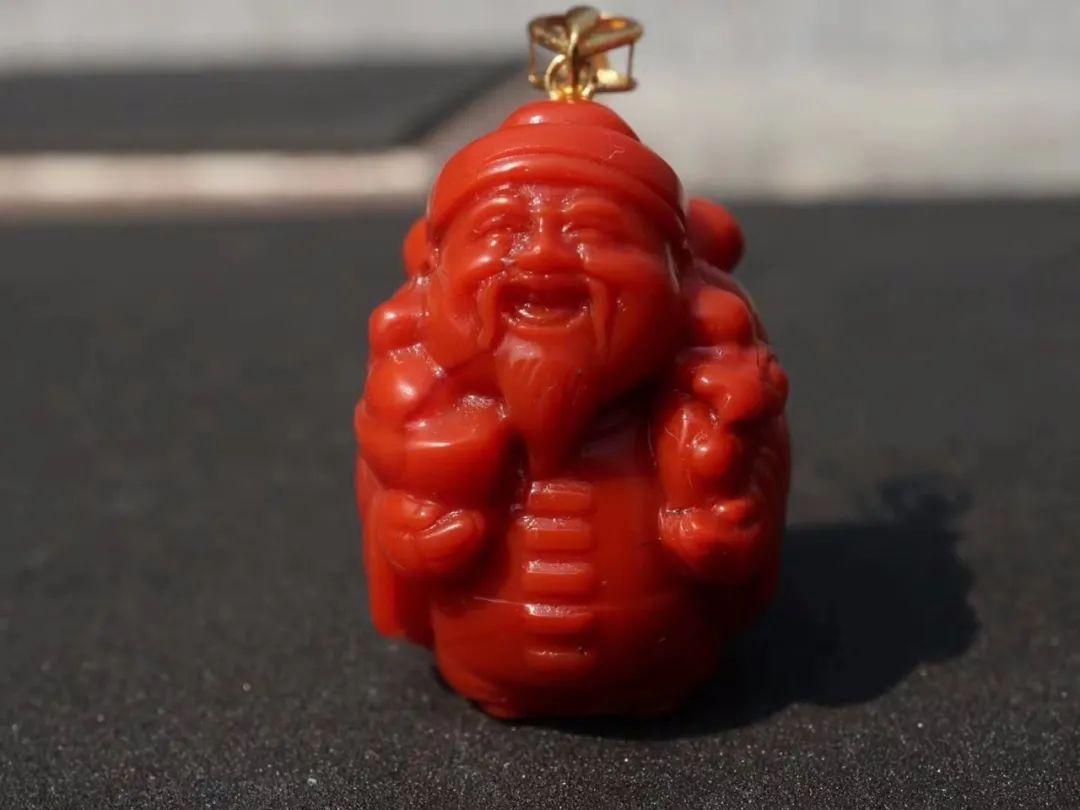 巴西玛瑙值钱吗 ，被遗忘的戈壁之花，这样的玛瑙你见过吗？