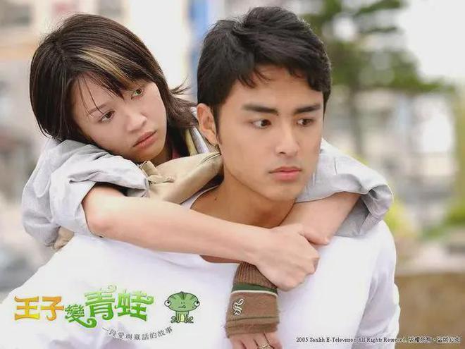 ​乔任梁离世8年，陈乔恩履行承诺，悉心照顾他的父母，替他尽孝！