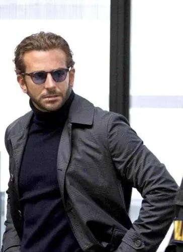 《天龙特攻队》:一部革新动作电影的视角,硬汉动作的经典回归