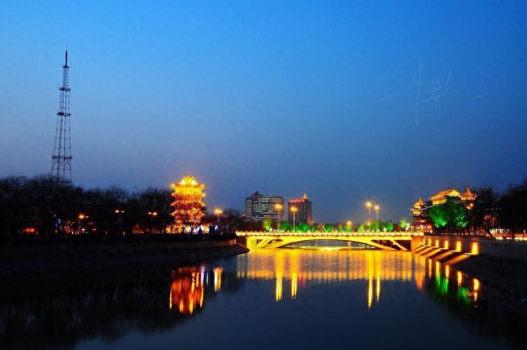 每天吃银耳有什么好处和坏处 它是“菌中之冠”，常吃有6大好处