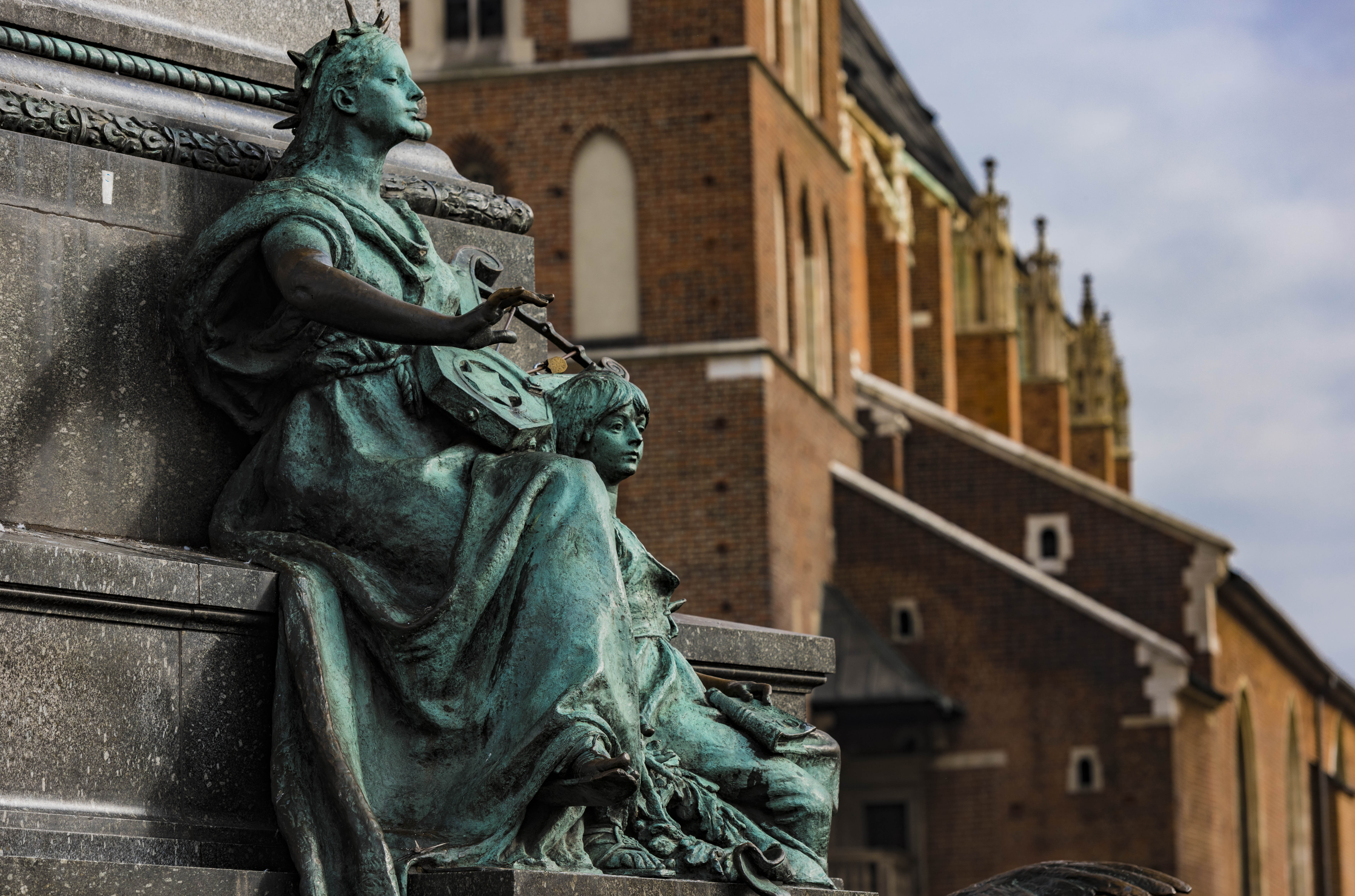 波兰生活水平怎么样在东欧什么水平?日常消费开支如何