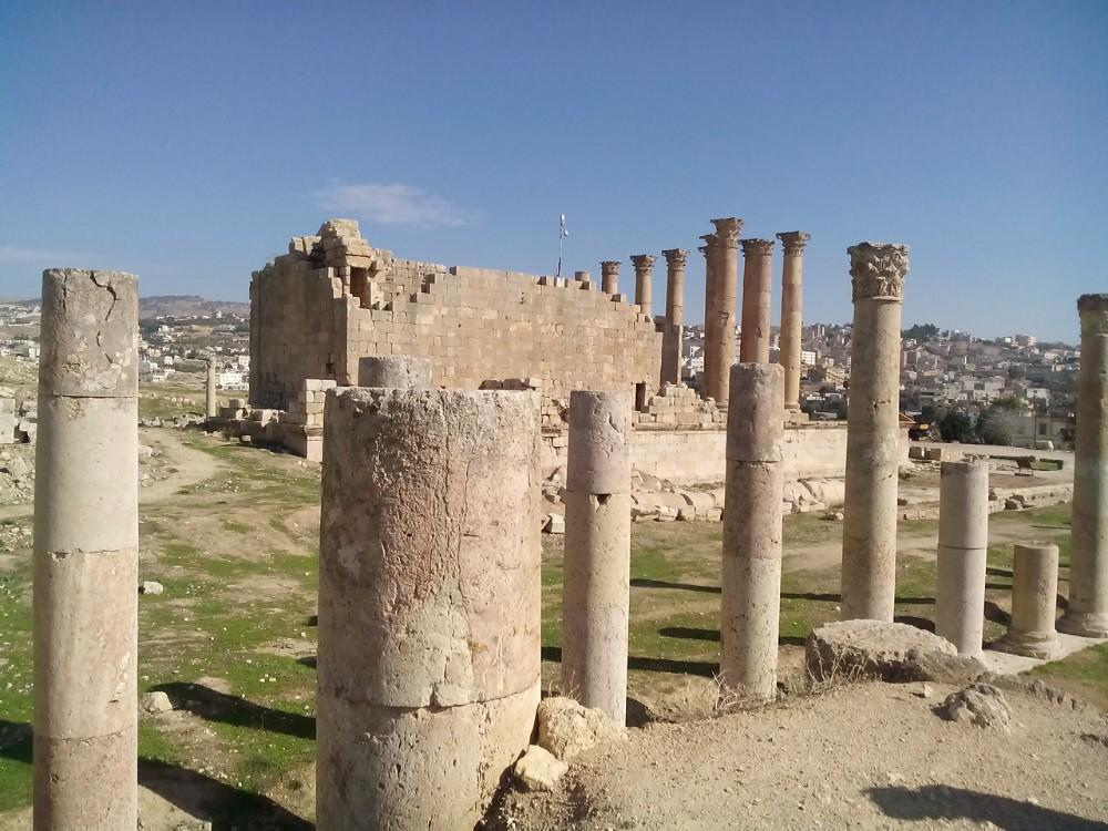 耶路撒冷属于哪个国家?两国“首都”三教圣城,全球一半人口的精神家园