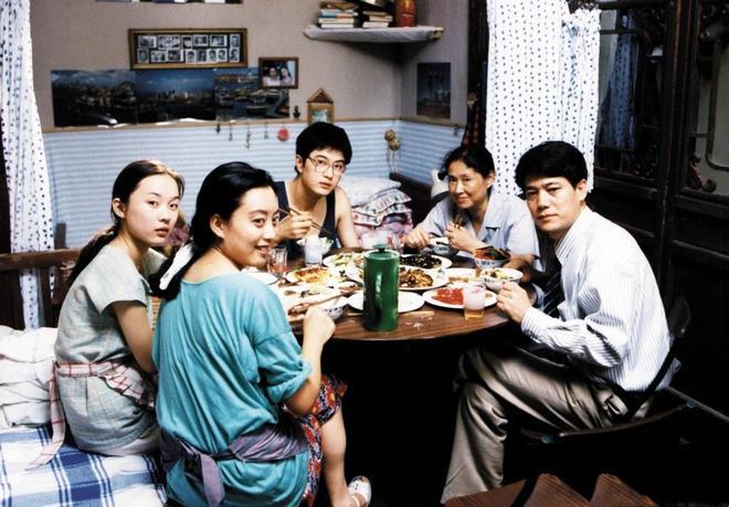 央八开播!没想到真敢拍!我躲过了殷桃,却被40岁女二号惊艳了