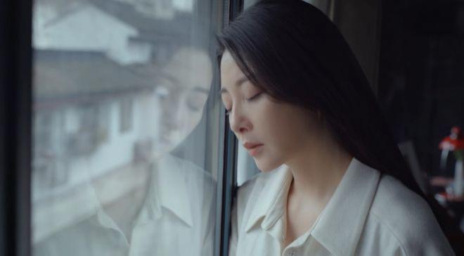 央八开播!没想到真敢拍!我躲过了殷桃,却被40岁女二号惊艳了