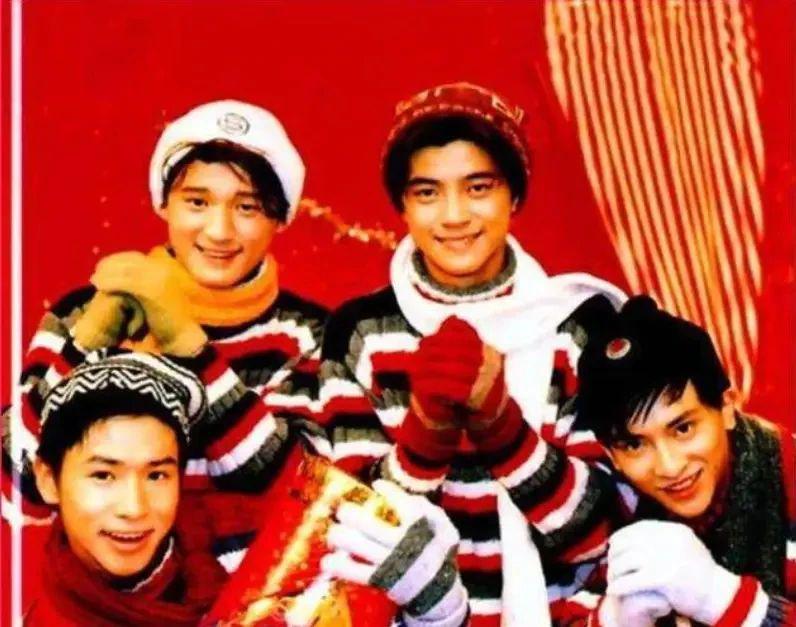 官宣啦!芒果台主持新女友怀孕,坚持不办婚礼?