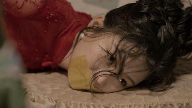 扫黑剧又出天花板级王炸,尺度炸裂,《狂飙》请靠边站