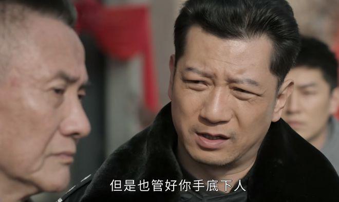 扫黑剧又出天花板级王炸,尺度炸裂,《狂飙》请靠边站