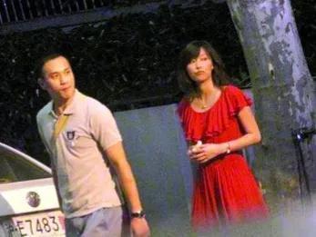 ​演员黄觉个人资料简介？著名男演员黄觉的潇洒人生