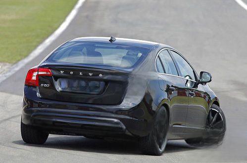 ​沃尔沃S60外观改装