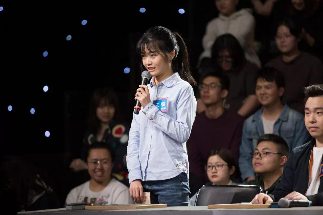 中国机长真实故事?《中国机长》原型,远比电影更惊心动魄