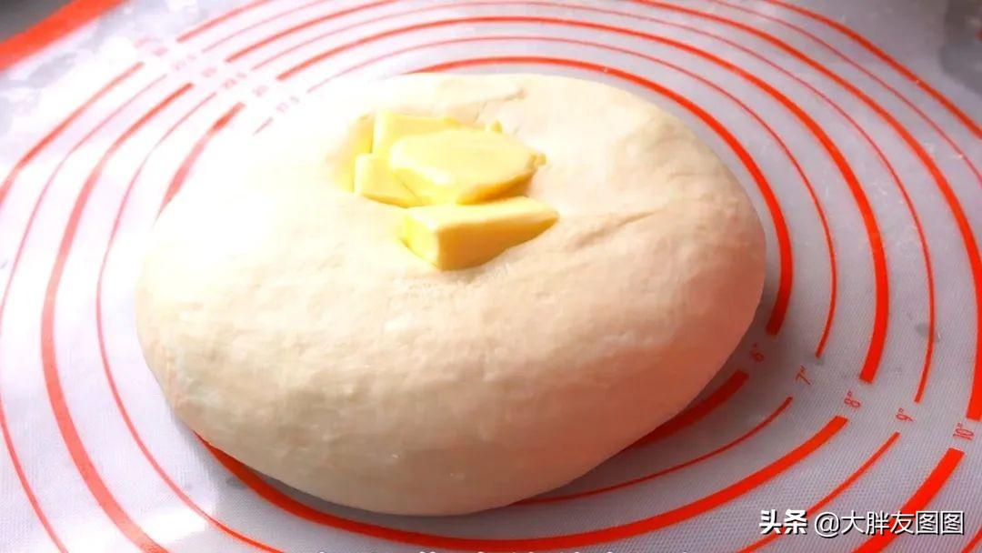 吐司是什么原料做成的?自从学会这样做吐司,我不再出去买