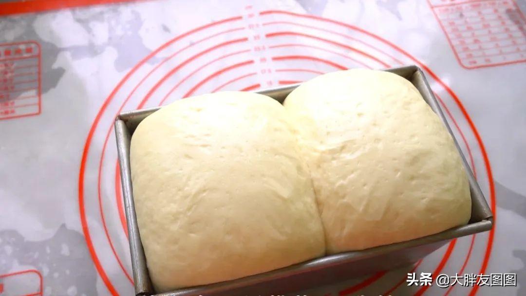 吐司是什么原料做成的?自从学会这样做吐司,我不再出去买